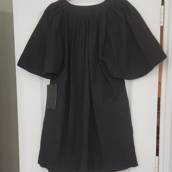 Classic Black Pomander Place flutter sleeve dress in New perfect condition! - Picture 5 of 8